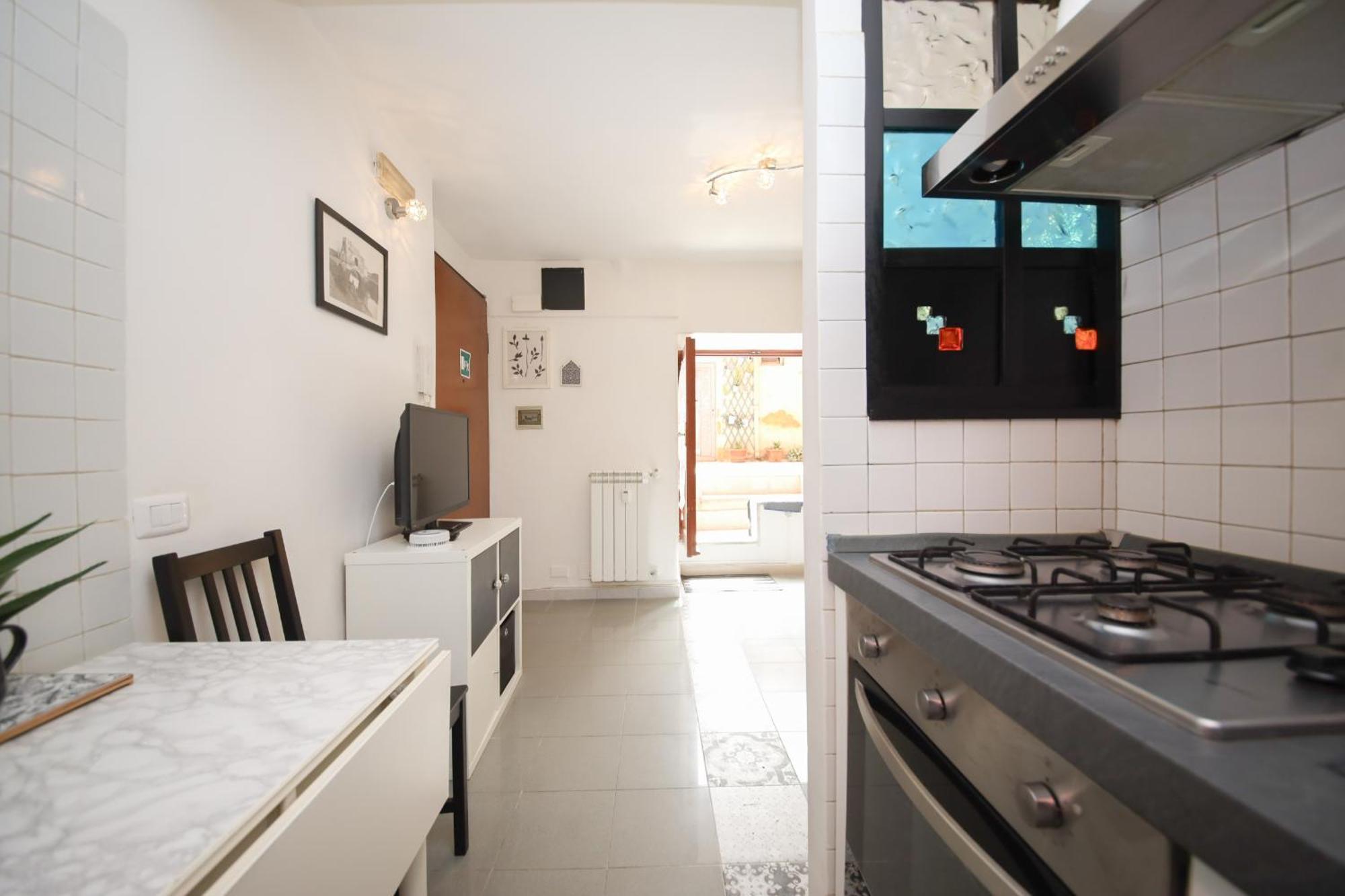 B Live By Ghor Apartment Rom